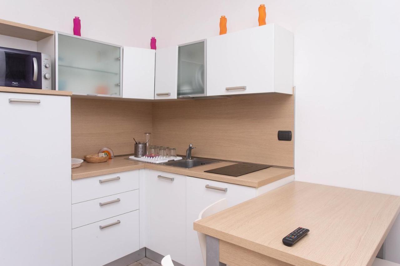 A05 - Massignano, Bilocale Immerso Nel 3 Apartment